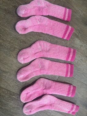 MERIWOOL Merino Pink Wool Kids Hiking Socks. Size medium 12.5 - 2.5